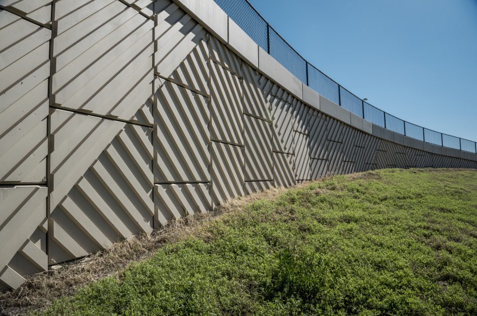 I-35 / Main Street Bridge